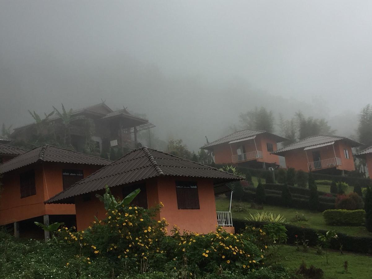 Phu Mok Dok Mai Resort Wiang Kaen Luaran gambar