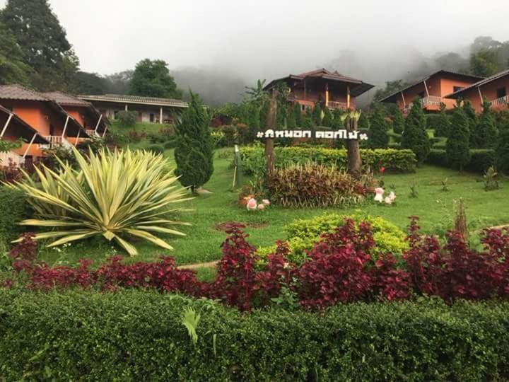 Phu Mok Dok Mai Resort Wiang Kaen Luaran gambar